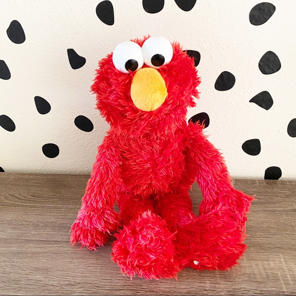 Tickle Me Elmo with Bluetooth Ability